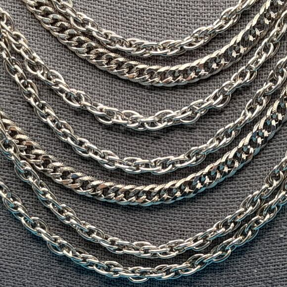 Vintage Lisner Silver Tone Chain Necklace, 7 Strands, Vintage Jewelry - Picture 6 of 10